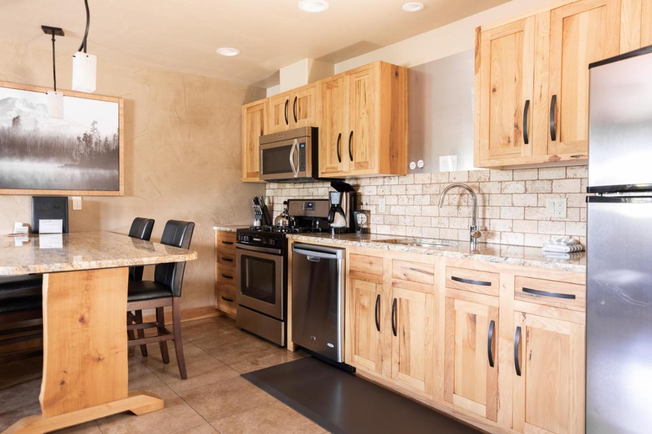 Wall Street Suites Bend Eksteriør bilde